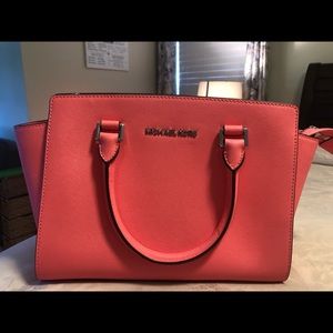 Brand new Michael Kors Coral Handbag